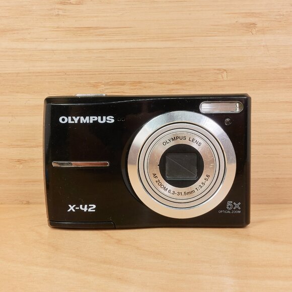 Olympus X-42 12MP Digital Camera / Black / 5x Optical Zoom / Tested - Picture 2 of 8